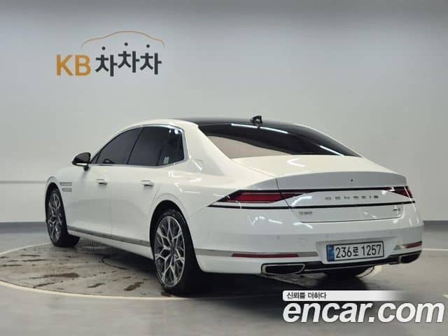 Genesis G90, 2025