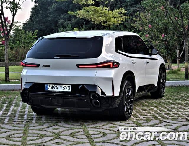 BMW XM, 2024