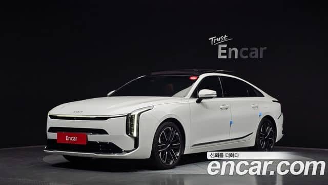 Kia K8, 2025