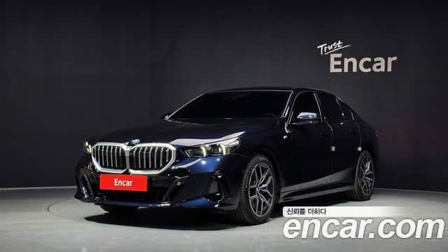 BMW 5 Series, 2025