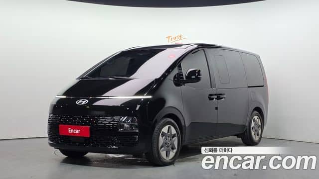 Hyundai Staria, 2025