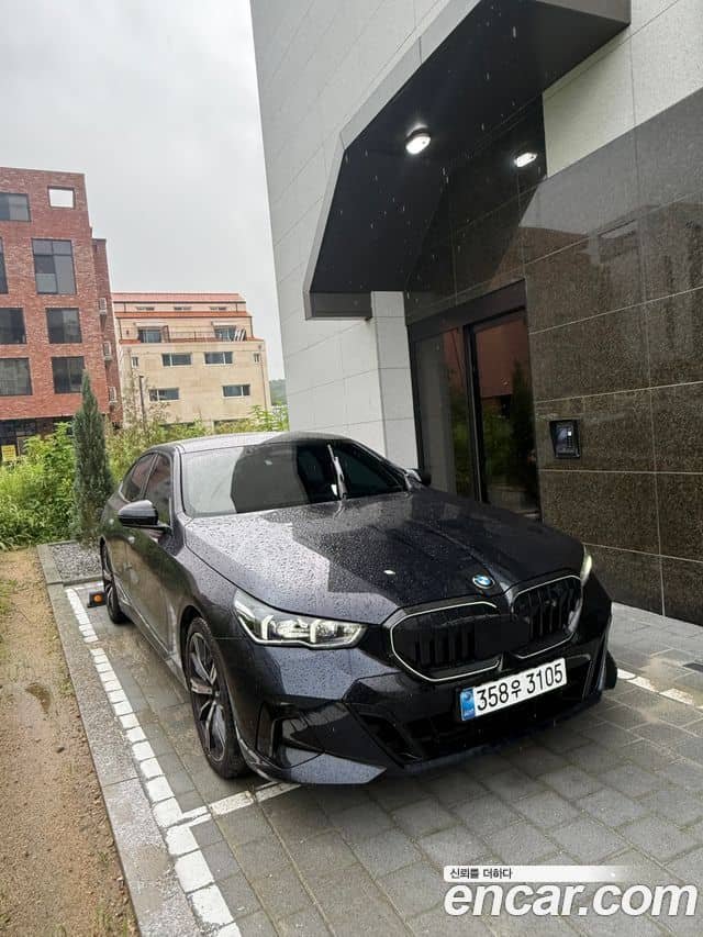 BMW 5 Series, 2026