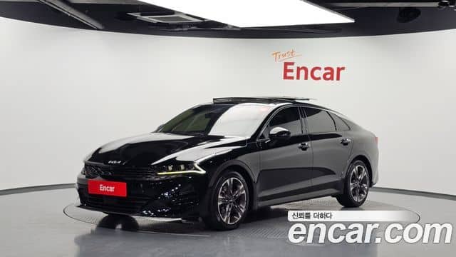 Kia K5, 2022