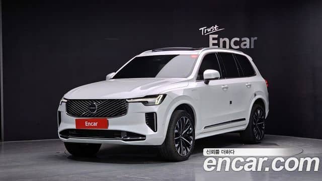 Volvo XC90, 2025