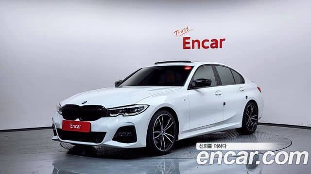 BMW 3 Series, 2022
