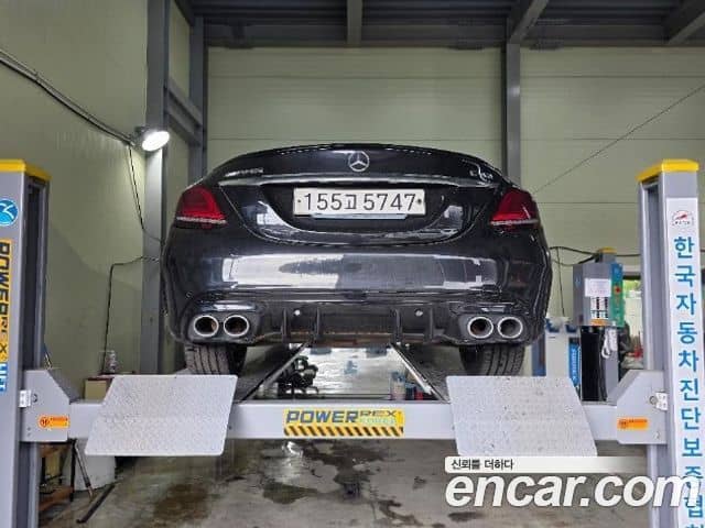 Mercedes-Benz C-Class, 2020