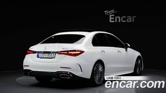 Mercedes-Benz C-Class, 2022