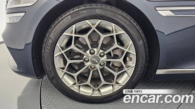 Genesis G80, 2021