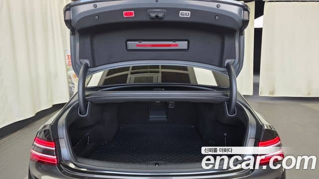 Genesis G80, 2024