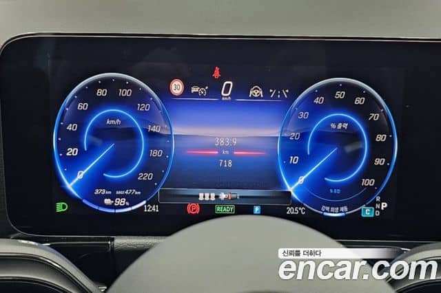 Mercedes-Benz EQA, 2025