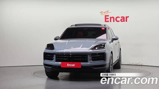 Porsche Cayenne, 2025