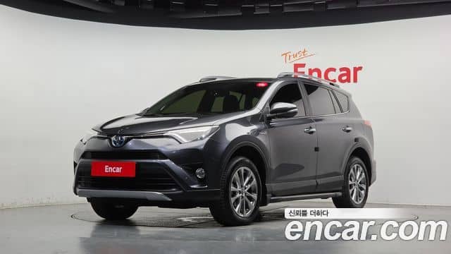 Toyota RAV4, 2018