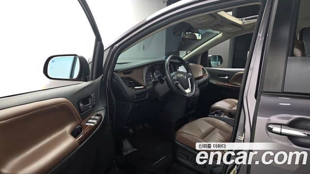 Toyota Sienna, 2019