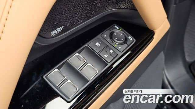 Lexus LX, 2025