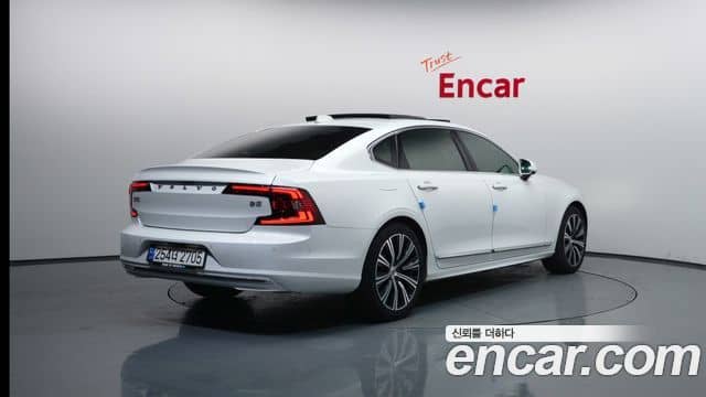 Volvo S90, 2021