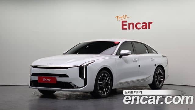 Kia K8, 2025