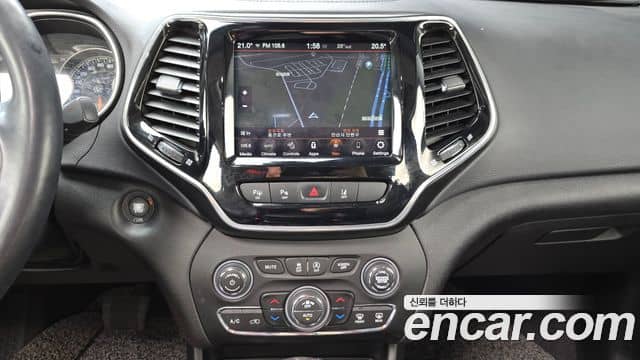 Jeep Cherokee, 2021