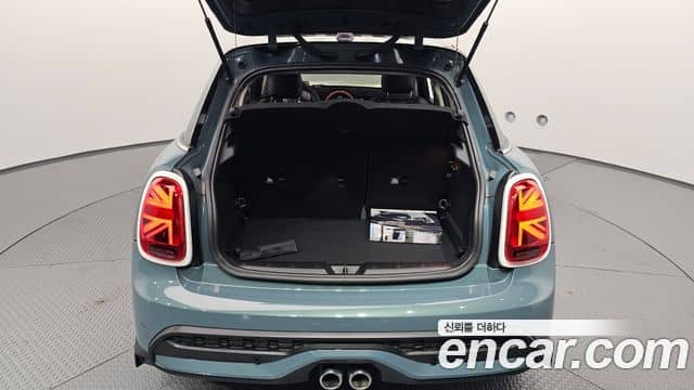 Mini Cooper S, 2023