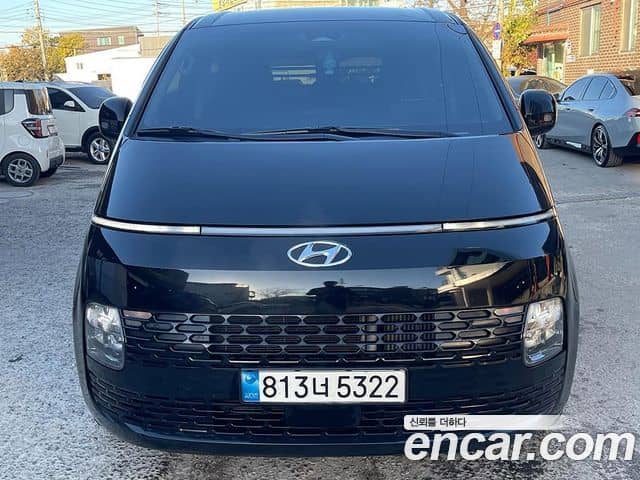 Hyundai Staria, 2022