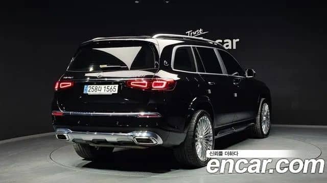 Mercedes-Benz GLS-Class, 2023