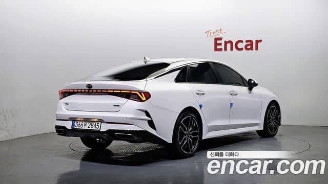 Kia K5, 2021