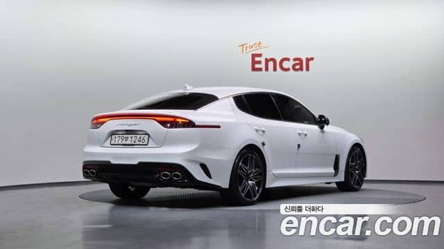 Kia Stinger, 2021