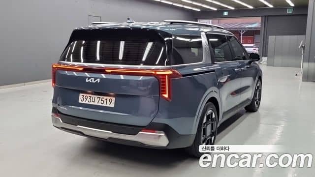 Kia Carnival, 2024
