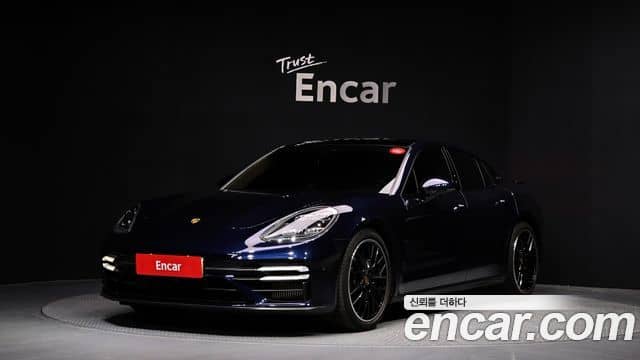 Porsche Panamera, 2021