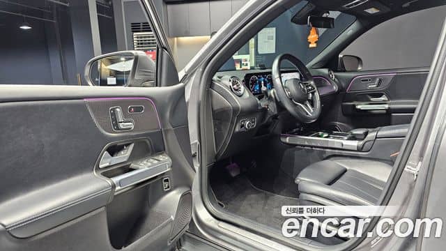 Mercedes-Benz GLB-Class, 2021