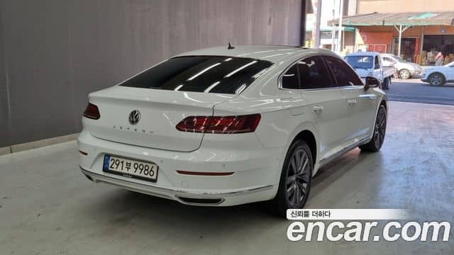 Volkswagen Arteon, 2020