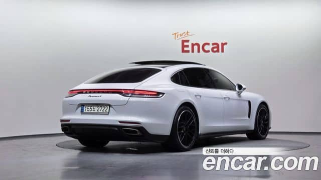 Porsche Panamera, 2021