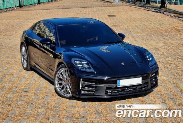 Porsche Panamera, 2025
