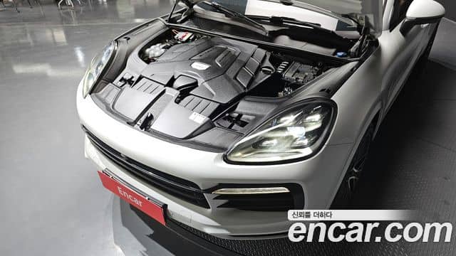 Porsche Cayenne, 2021