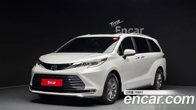 Toyota Sienna, 2024