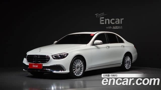 Mercedes-Benz E-Class, 2023