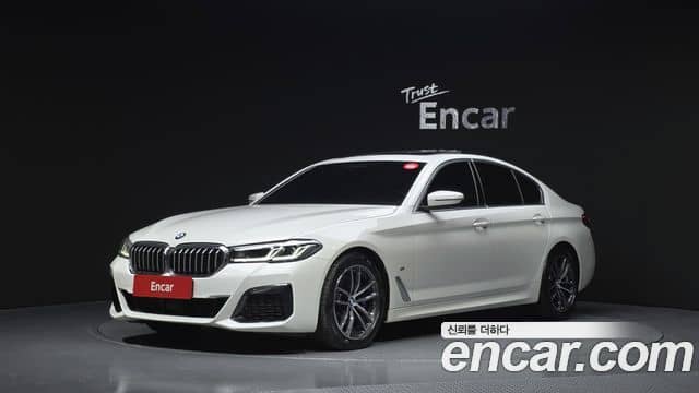 BMW 5 Series, 2022