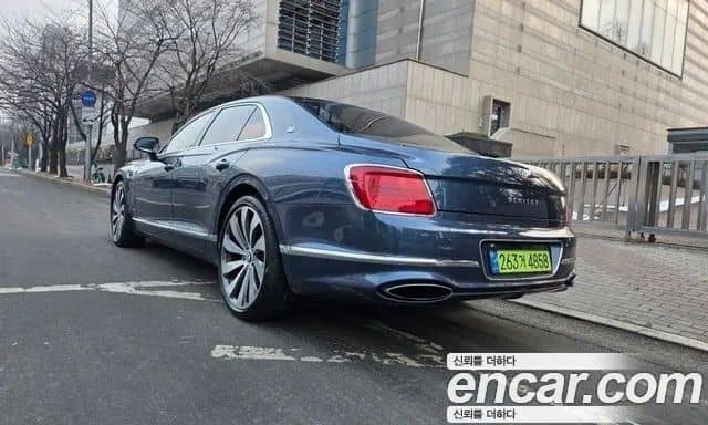 Bentley Flying Spur, 2020