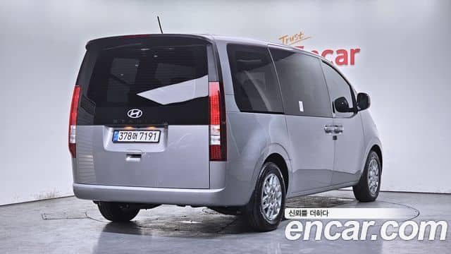 Hyundai Staria, 2025
