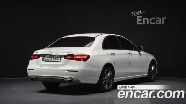 Mercedes-Benz E-Class, 2022