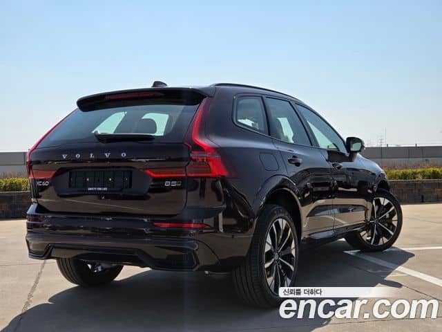 Volvo XC60, 2026
