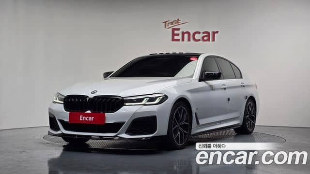 BMW 5 Series, 2022