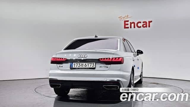 Audi A4, 2021