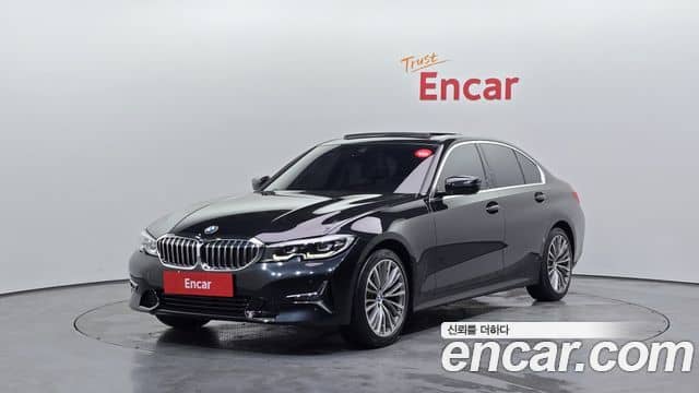 BMW 3 Series, 2022