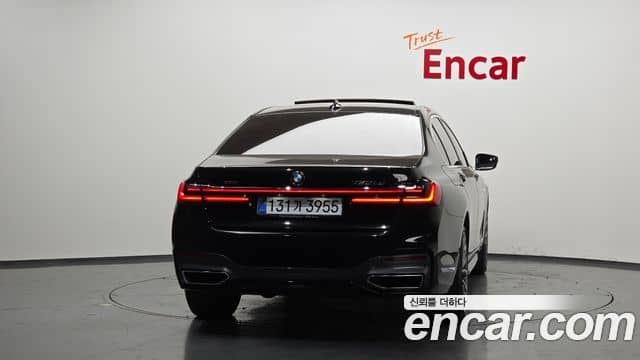 BMW 7 Series, 2021