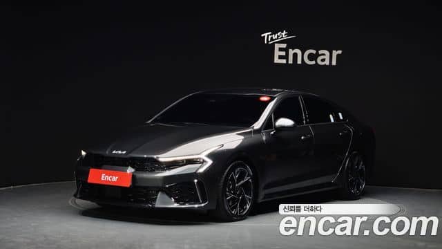 Kia K5, 2025