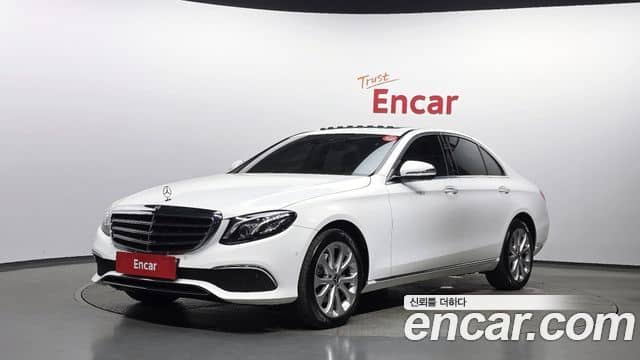 Mercedes-Benz E-Class, 2020