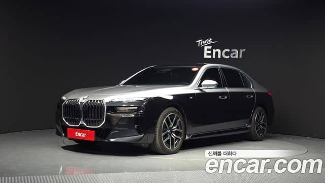 BMW 7 Series, 2023