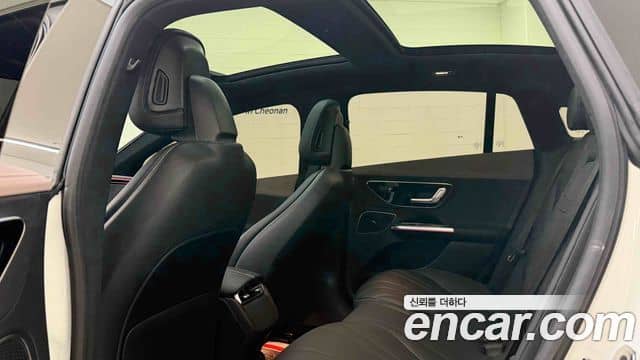 Mercedes-Benz EQE, 2024