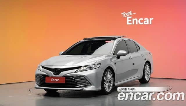 Toyota Camry, 2018