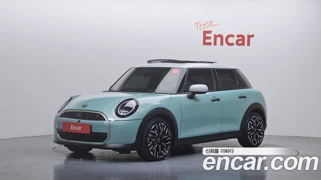 Mini Cooper S, 2024